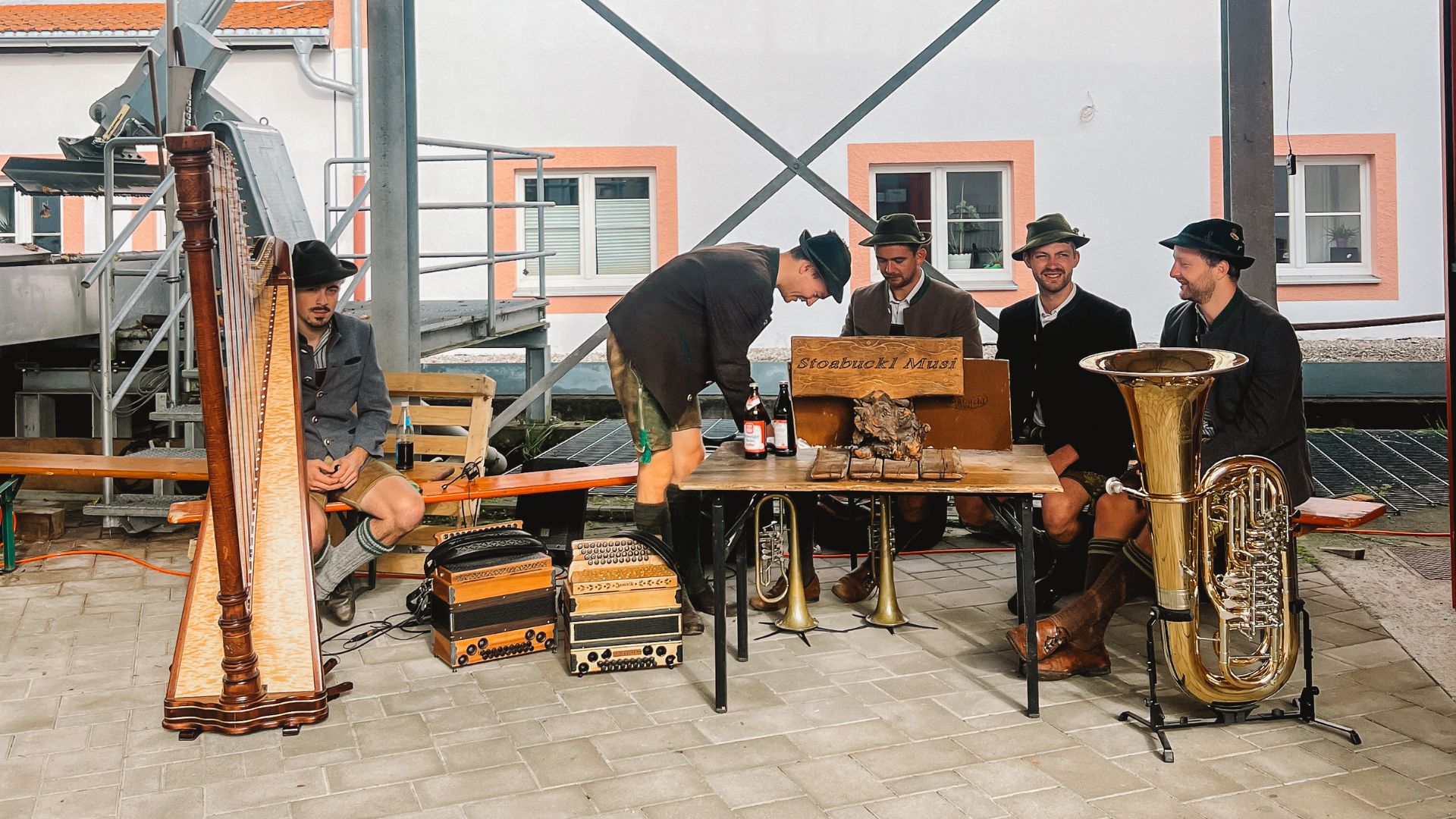 rothmoser-jubilaeum-stoabucklmusi